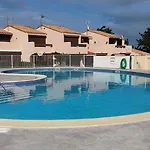 746 Aphrodite Naturiste