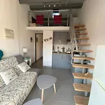 746 Aphrodite Naturiste 3* لوسات