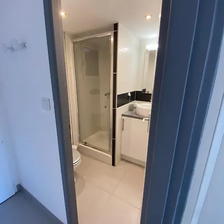 746 Aphrodite Naturiste Апарт-отель Лёкат